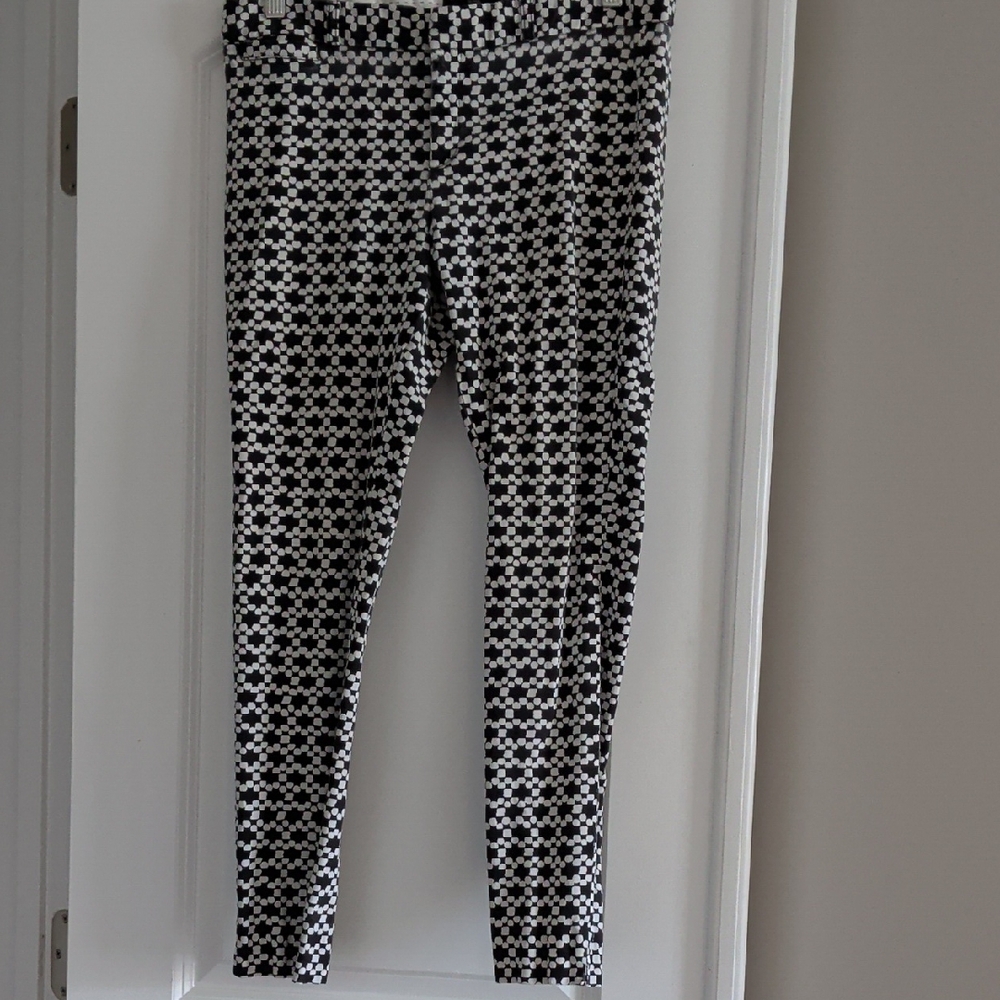 Banana Republic Black and White Patterned Cropped Pants